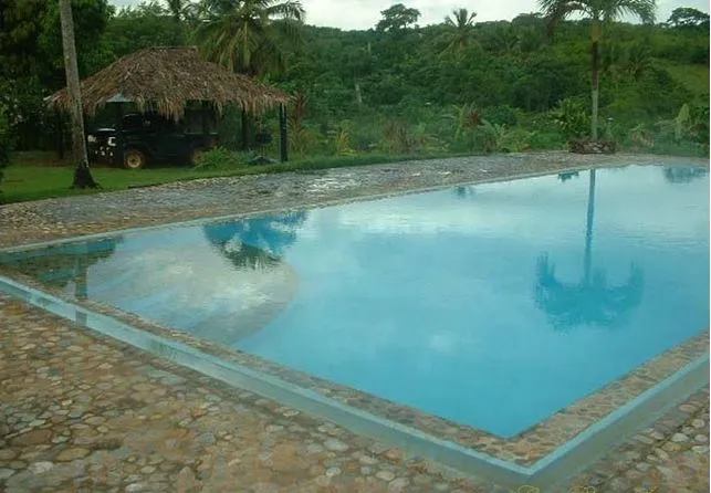 Hotel Casa Blanca Samana piscina